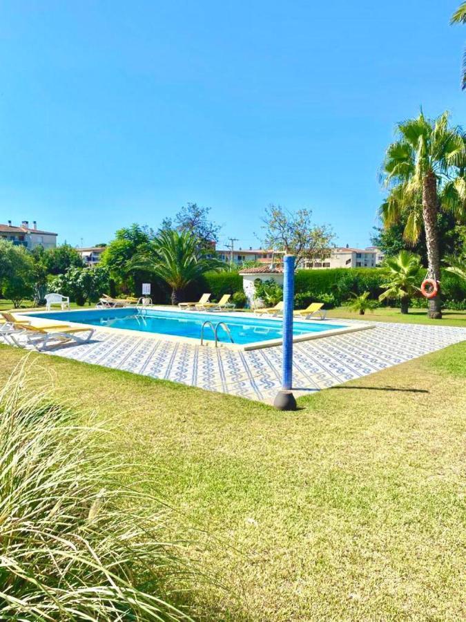 Complejo Colibri 8 Βίλα Cambrils Εξωτερικό φωτογραφία